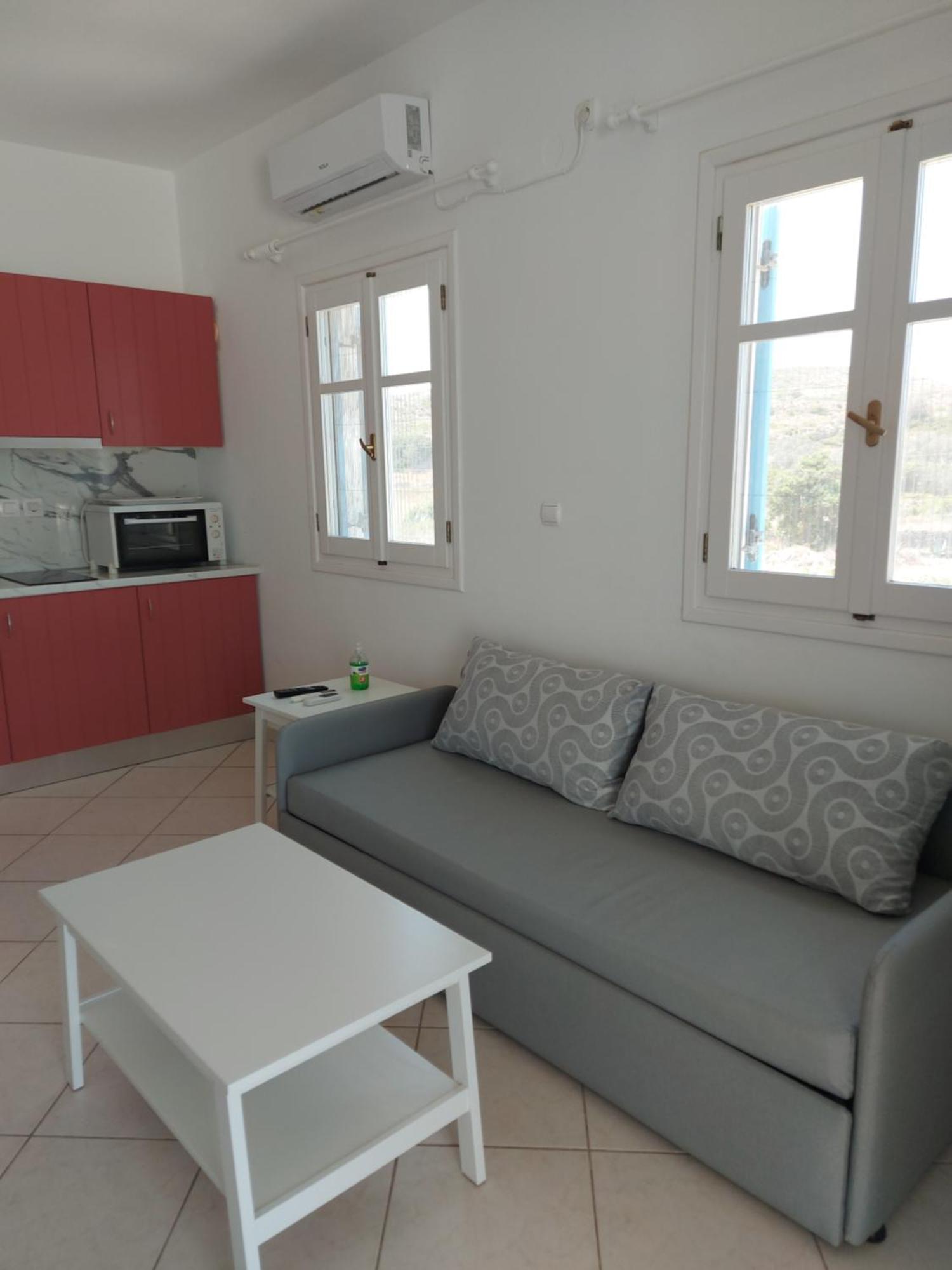 Milithos Apartments 2 Адамас Екстер'єр фото